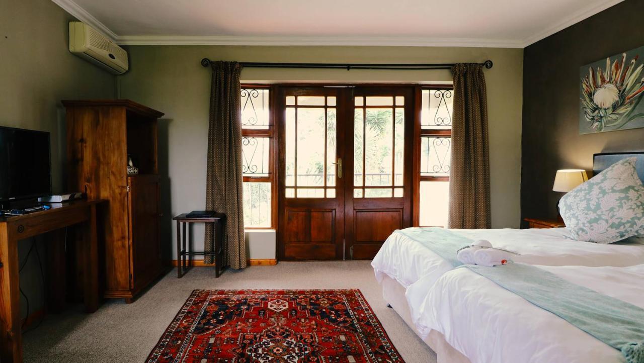 Sea Whisper Self Catering Apartment Jeffreys Bay Exterior photo